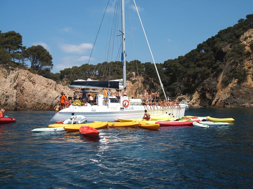 Luxurious Catamaran11 Luxurious Catamaran11