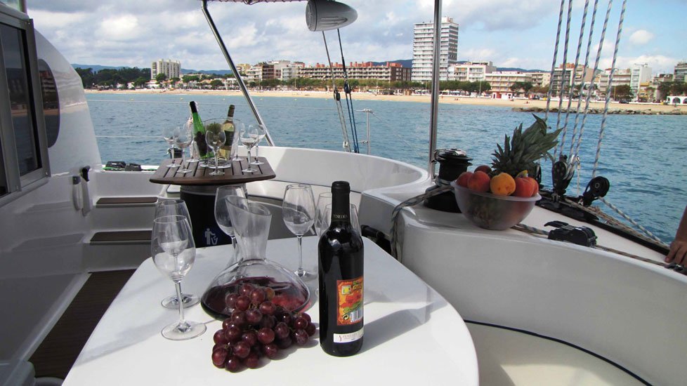 Luxurious Catamaran7 Luxurious Catamaran7