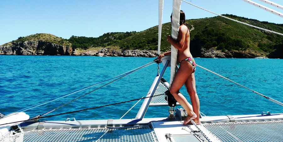 Luxurious Catamaran1 Luxurious Catamaran1