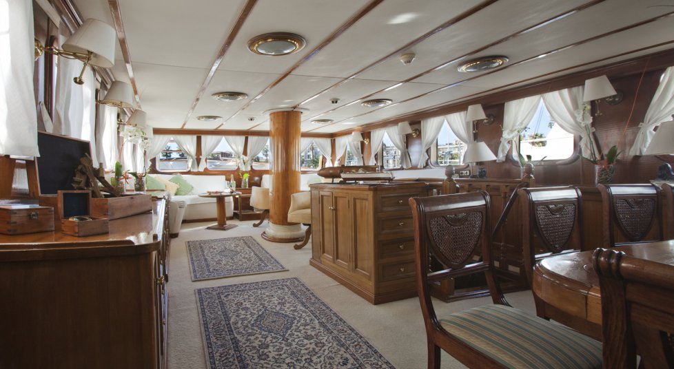 luxurysailingyacht11 luxurysailingyacht11