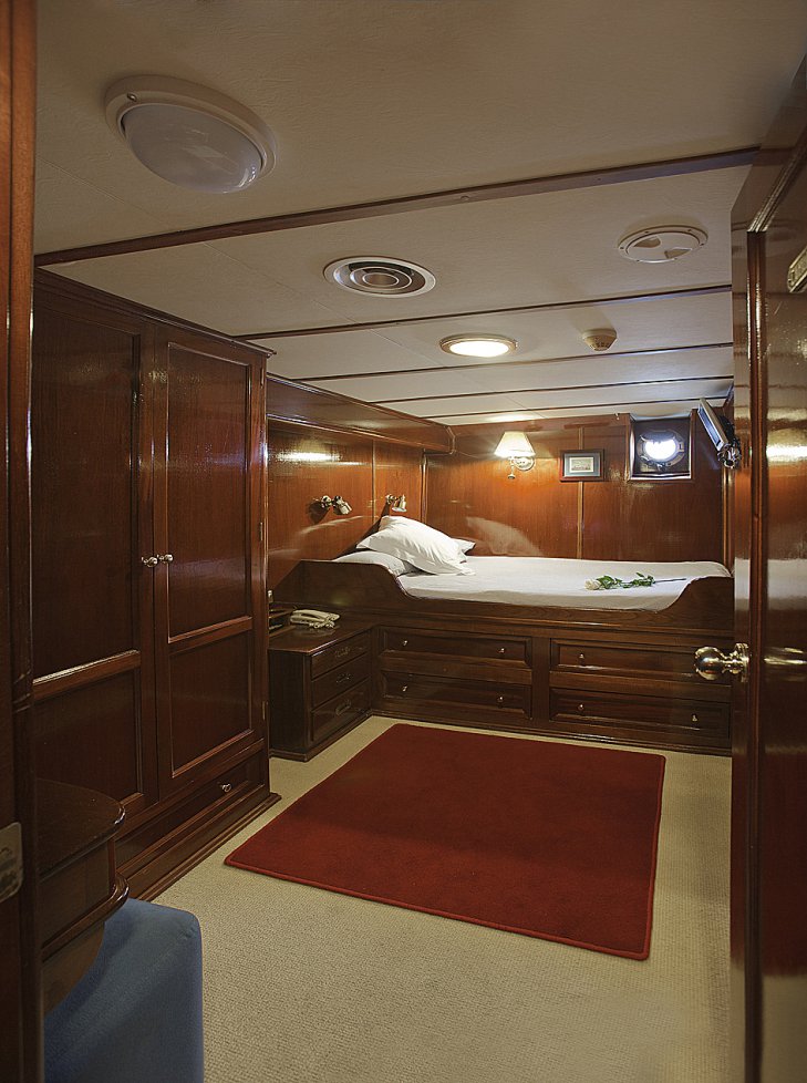 luxurysailingyacht12 luxurysailingyacht12