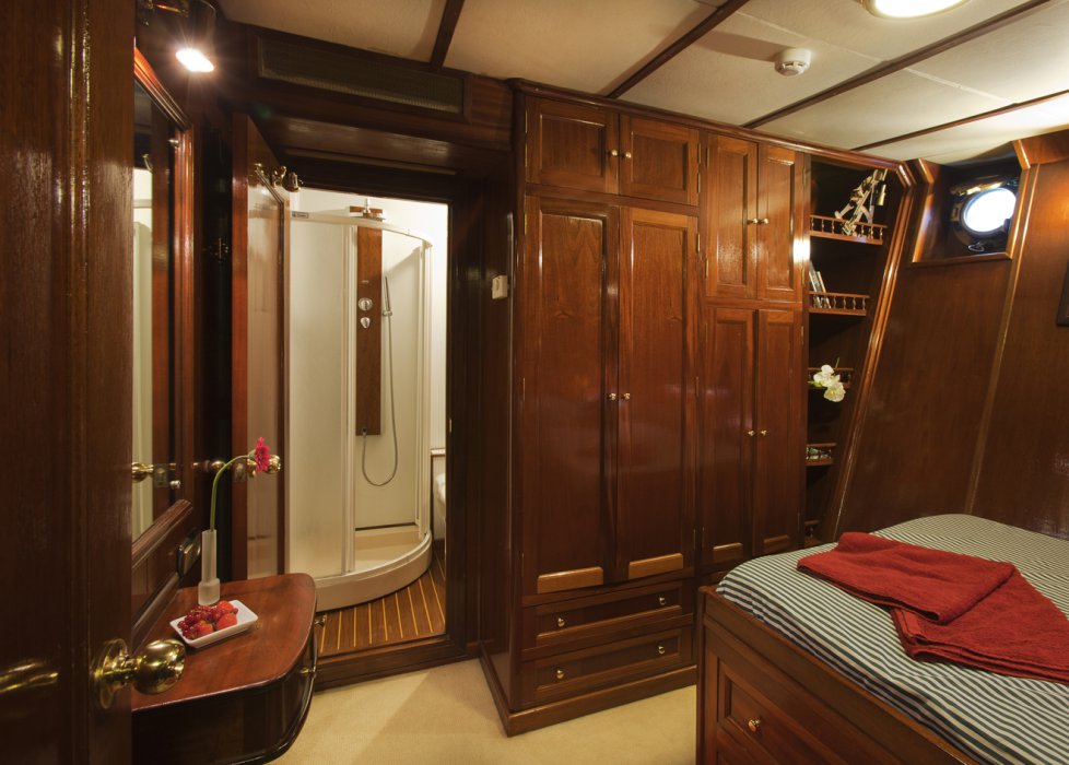 luxurysailingyacht13 luxurysailingyacht13