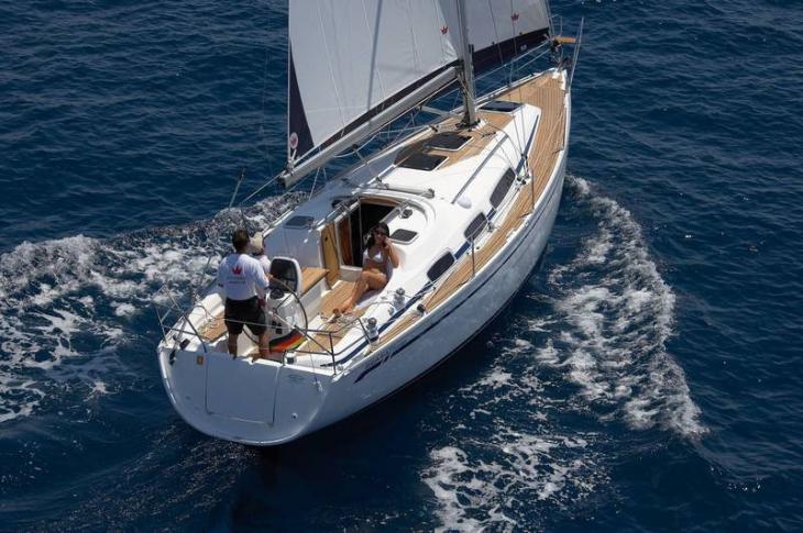Luxury Sailboat5 Luxury Sailboat5